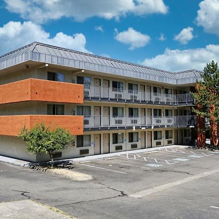 Olympic Inn & Suites Port Angeles Exterior photo
